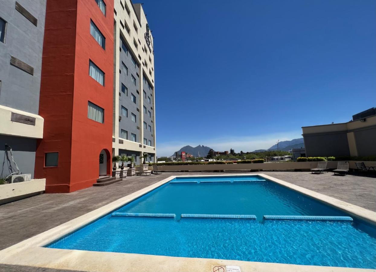 Chn Hotel Monterrey Norte, Trademark Collection By Wyndham Экстерьер фото