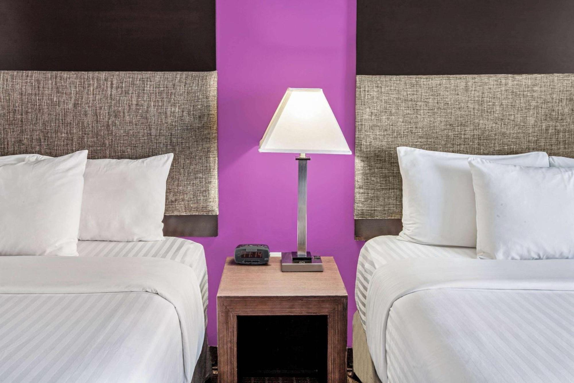 Chn Hotel Monterrey Norte, Trademark Collection By Wyndham Экстерьер фото
